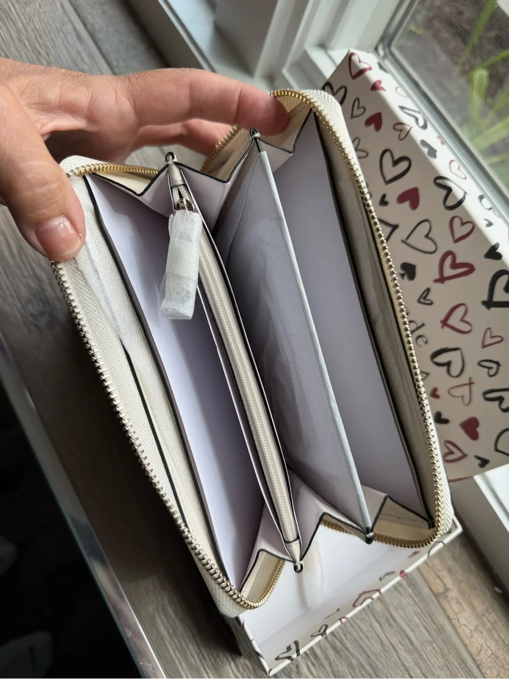 Kate Spade Heart Pattern Wallet